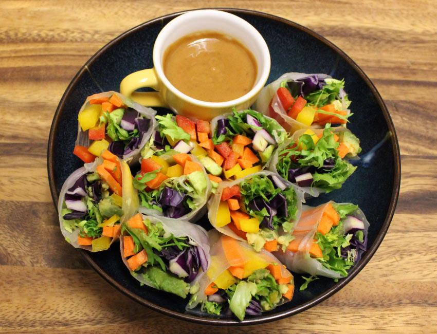 Marukan Spring Rolls with Spicy Peanut Sauce