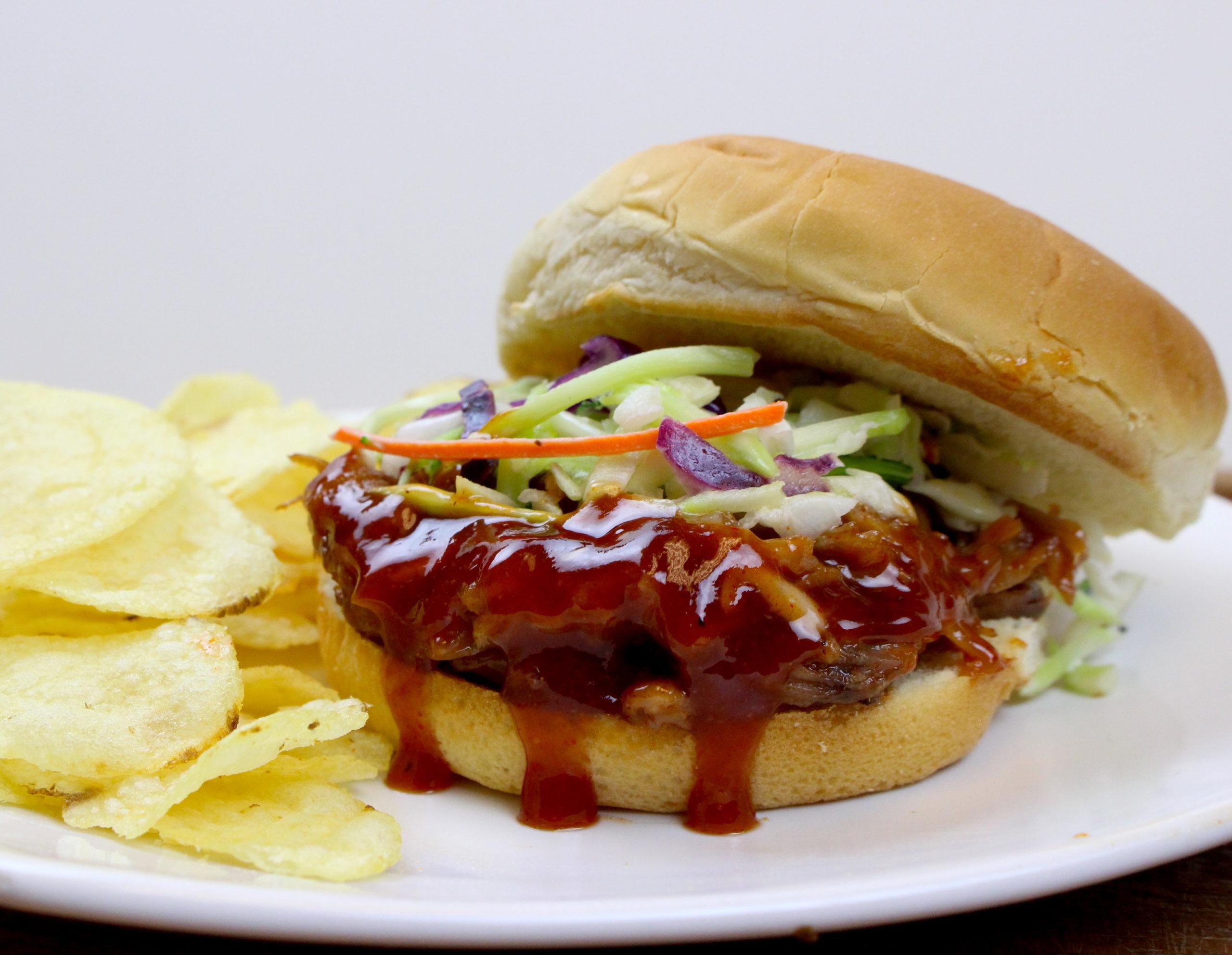 Marukan Instant Pot BBQ Pulled Pork Sandwiches