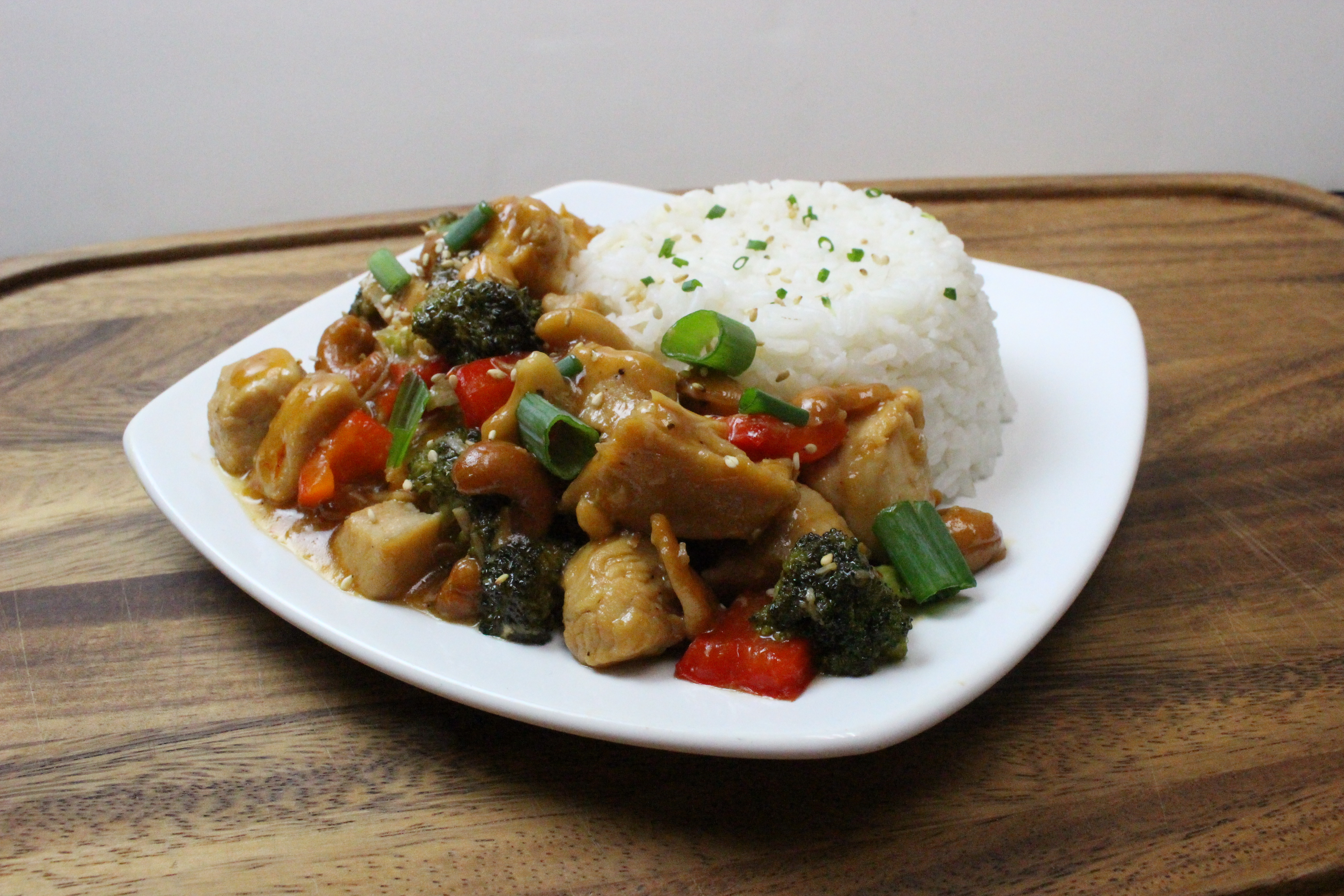 Marukan Instant Pot Cashew Chicken