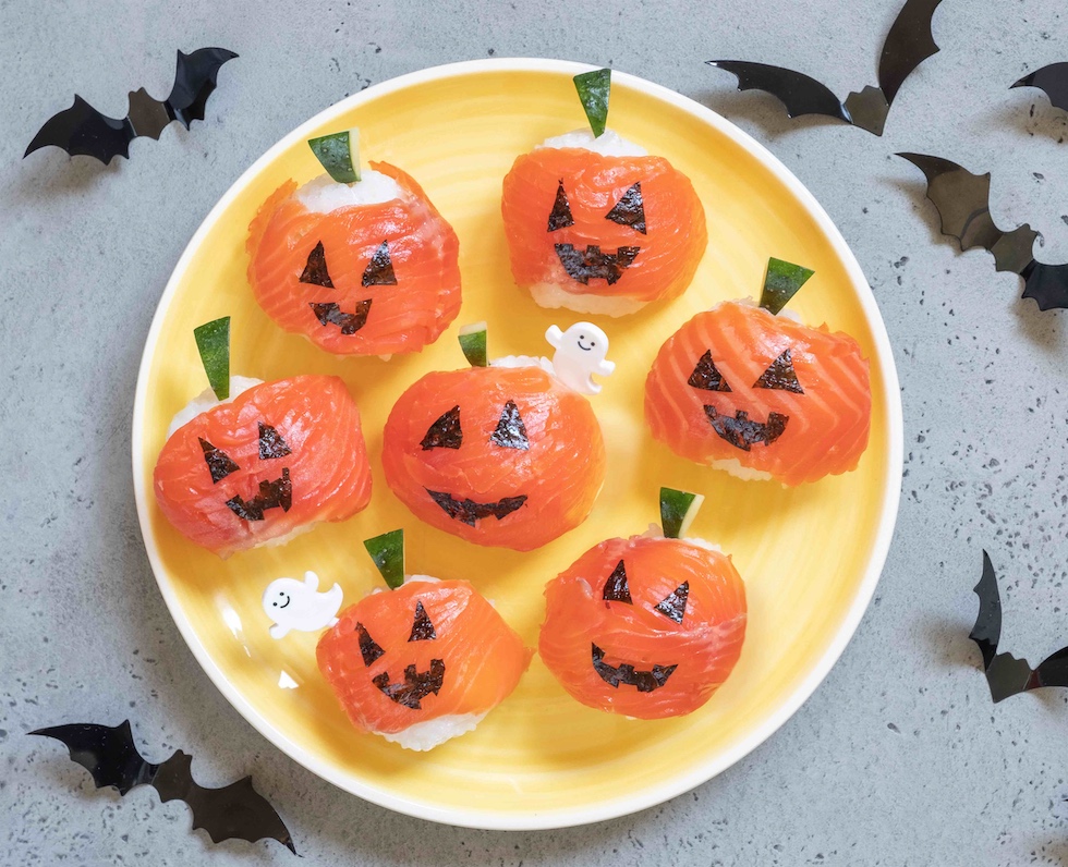 Jack-O-Lantern Rice Balls