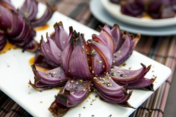 Marukan Lotus Flower Onions