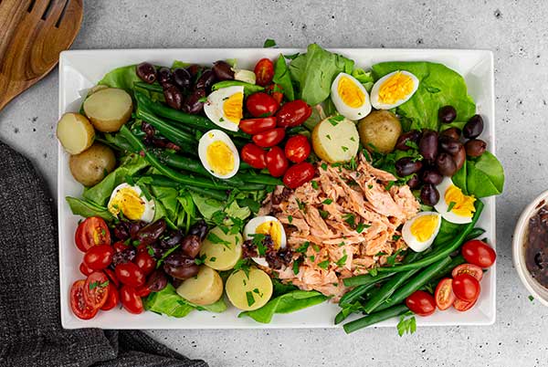 Marukan Salmon Nicoise Salad with Kalamata Dressing