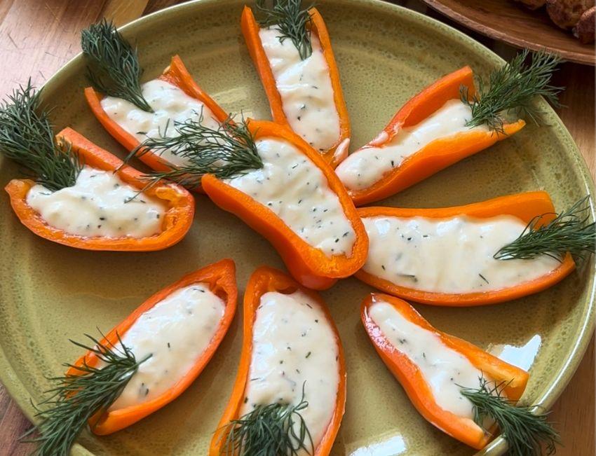 Marukan Easter “Carrot” Mini Bell Peppers