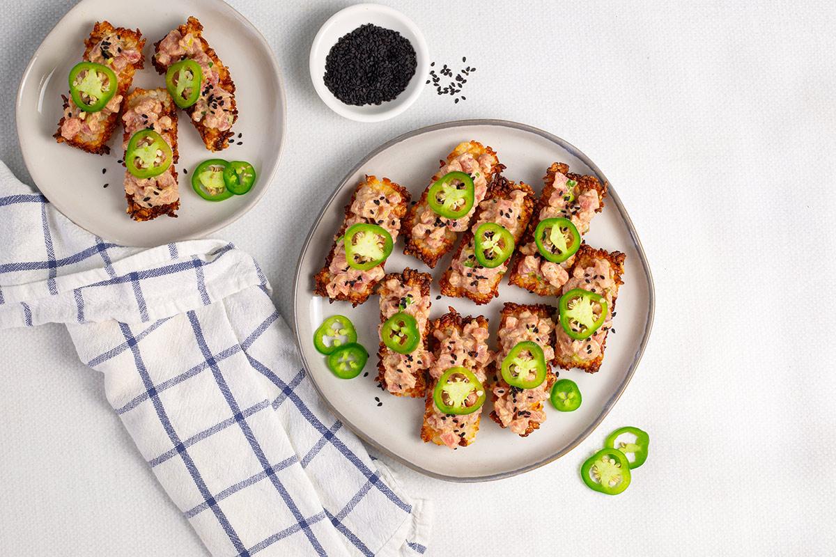 Marukan Crispy Sushi Rice Cakes with Spicy Ponzu Tuna